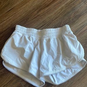 Lululemon detailed white shorts